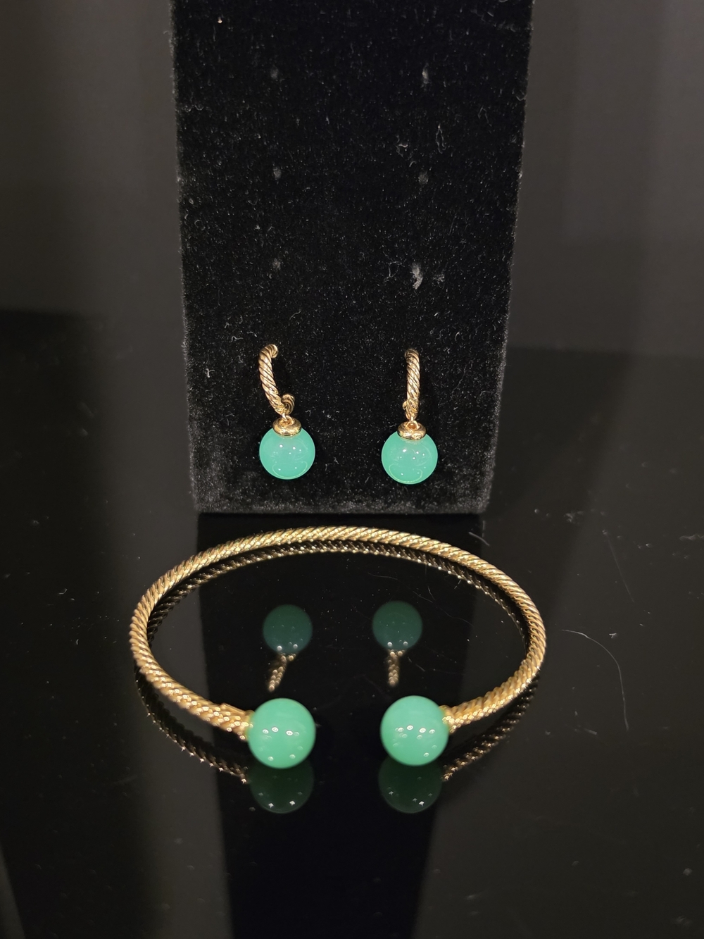 David Yurman Chrysoprase Cable Classics Bracelet & Earrings Set - 18K Gold